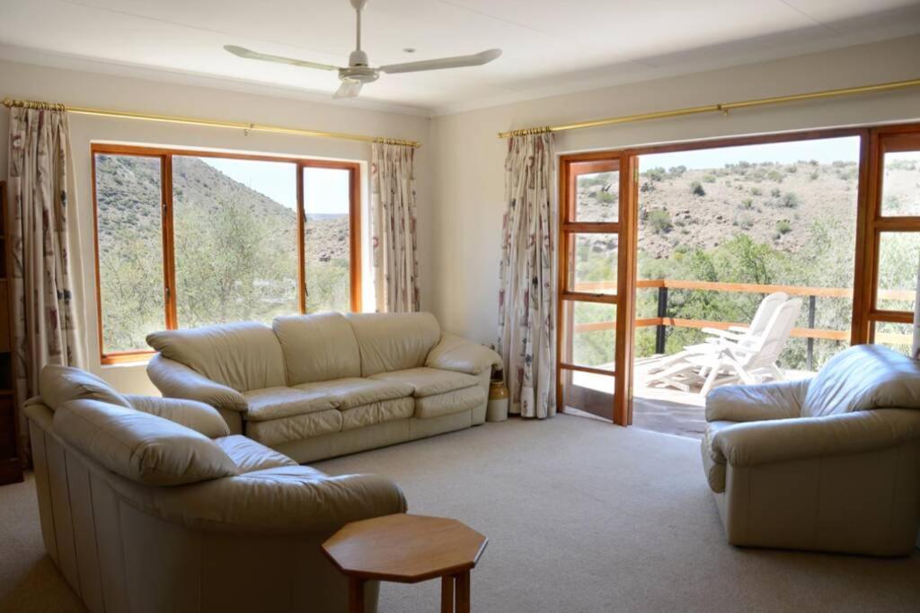Vrede Fountain House Farm Stay Graaff Reinet Exterior photo